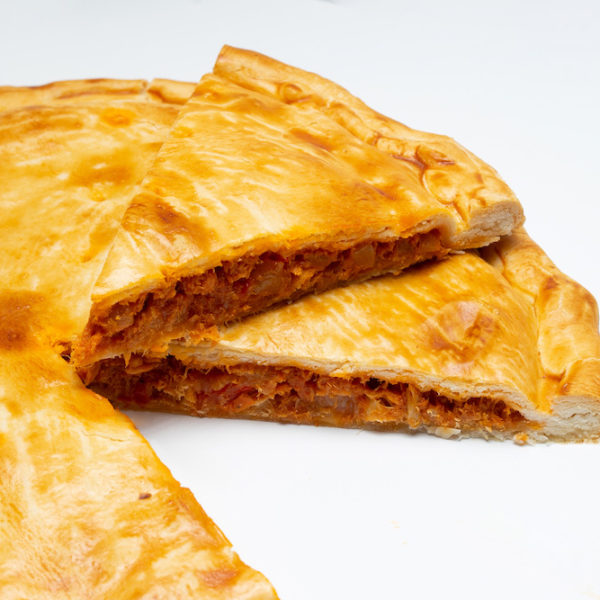 Tuna Empanada (Empanada de atún)